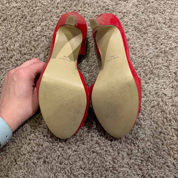 Red Nine West Heels - Picture 3 of 4